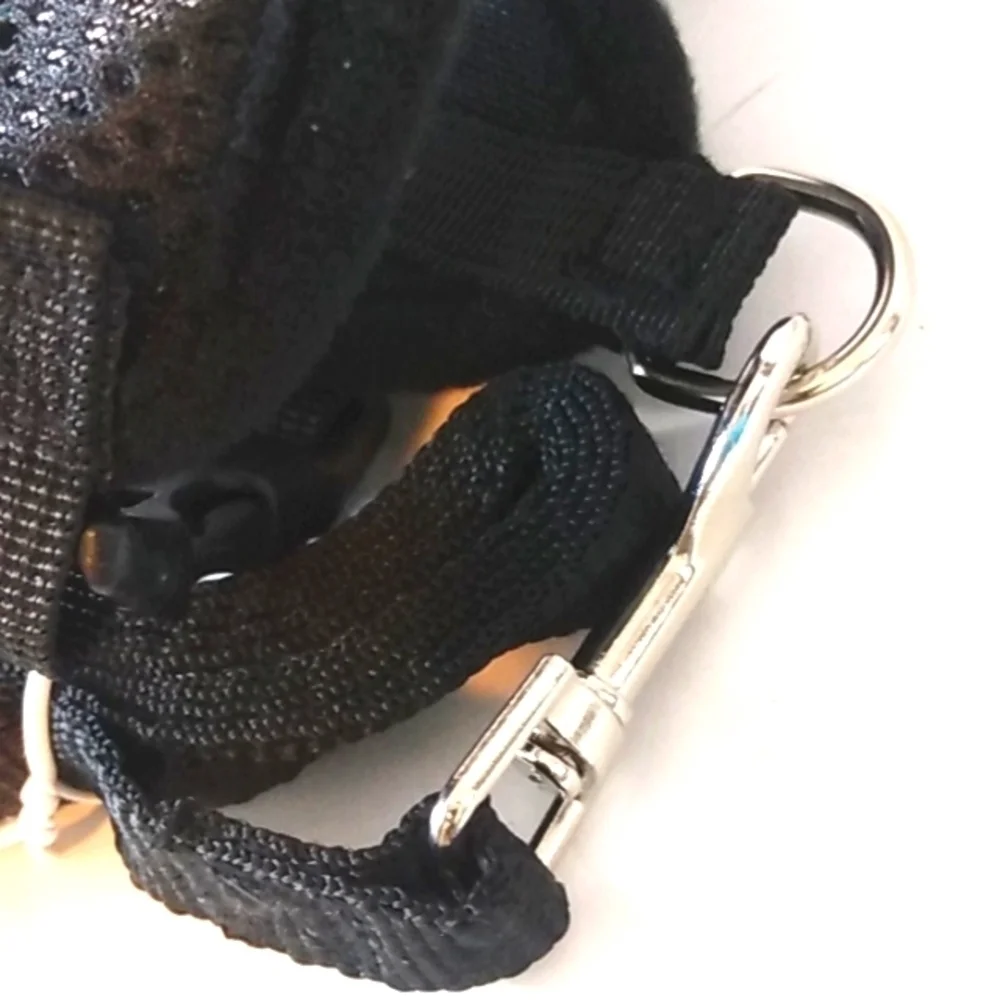 SMALL DOG HARNESS VEST WITH LEASH SET BLACK SIZE SMALL NWT